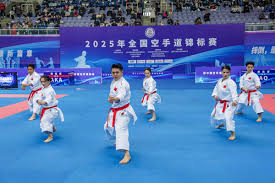 强防守 强防守