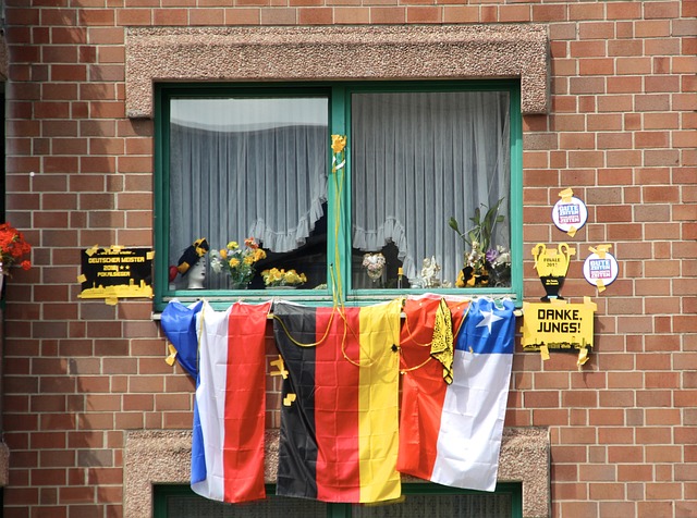 多对于特朗 多对于特朗